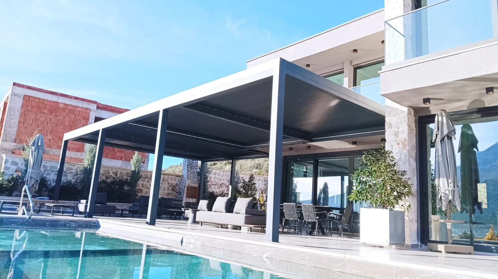 Bioklimatik Pergola Sistemleri - 35